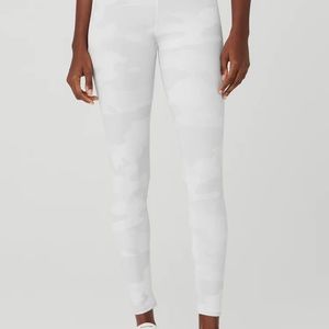 ALO Yoga Pants